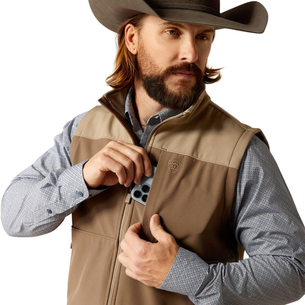 Ariat Men’s Wyatt Softshell Vest - Major Brown/Brindle