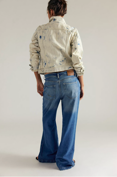 Free People We The Free Stride Straight 'n Wide Jeans - Walk Away
