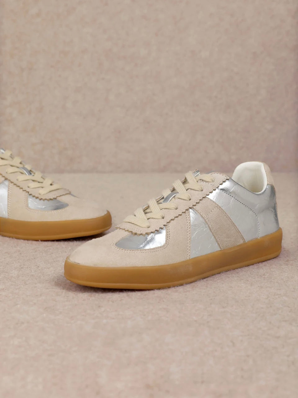 Vera Sneaker - Silver