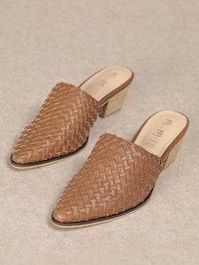 May Mules- Camel