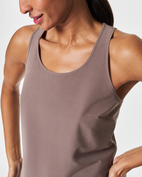 SPANX On The Move Curved Hem Tank - Smoke