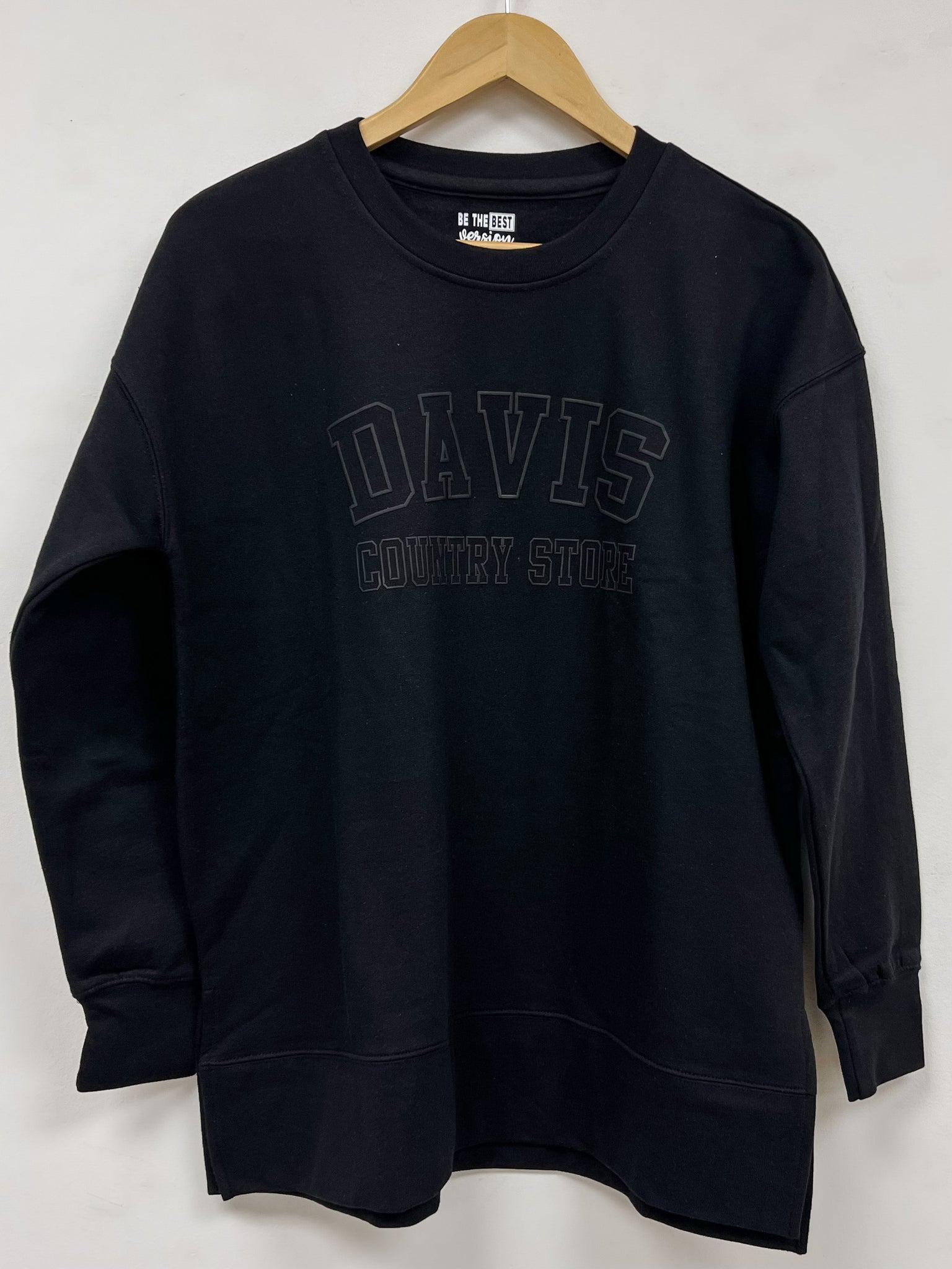 DAVIS COUNTRY STORE Pullover