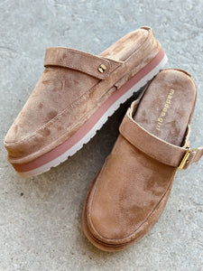 Graham Slippers- Tan