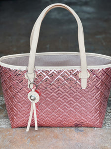 Quinn Big Breezy Tote