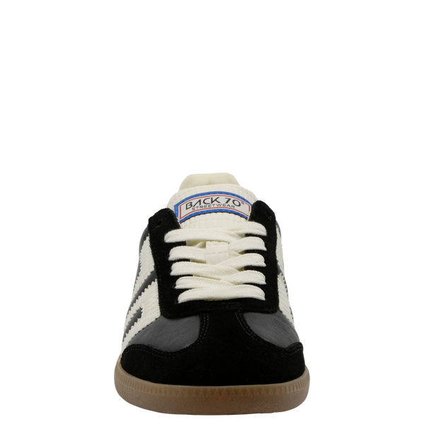 Back 70 CLOUD - Black Milk Sneakers