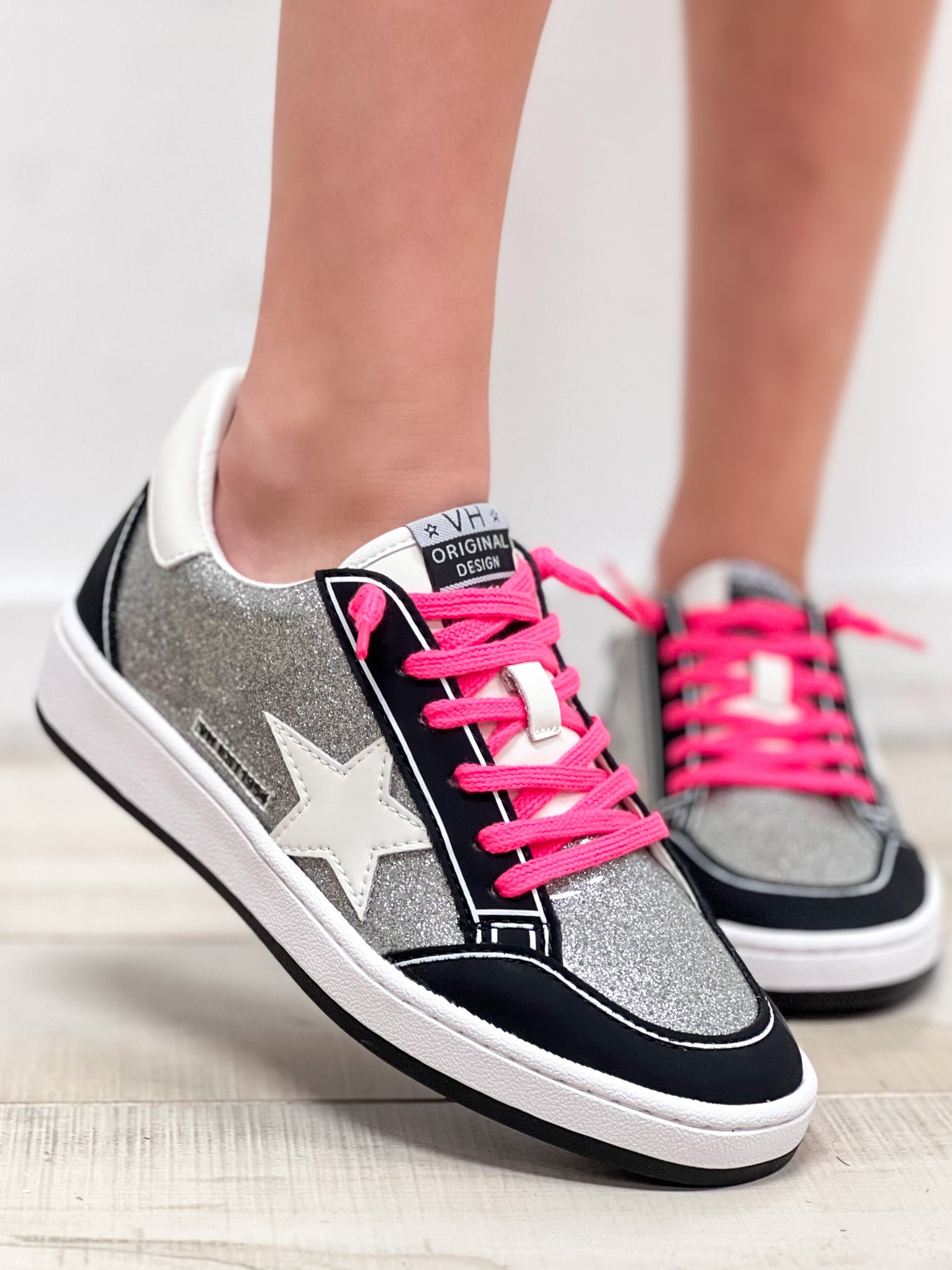 Denisse Star Sneaker- Silver Multi