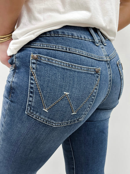 Mae Mid Rise Wranglers