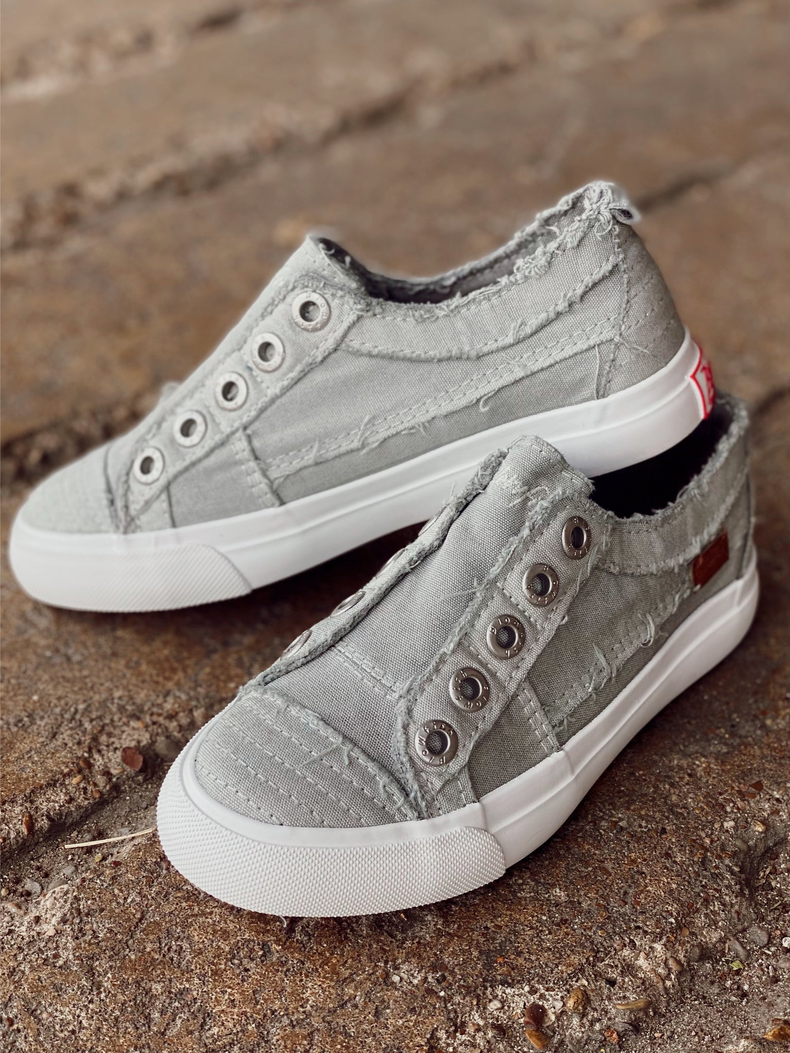Kid's Blowfish Sneakers- Vapor color washed canvas