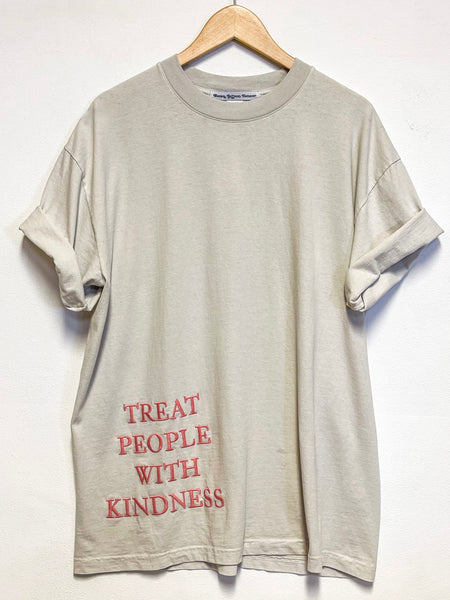 Treat people with kindness Graphic Tee